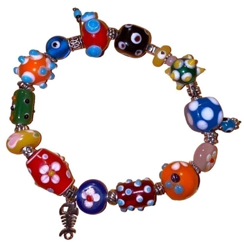Unbranded glass bead bracelet.